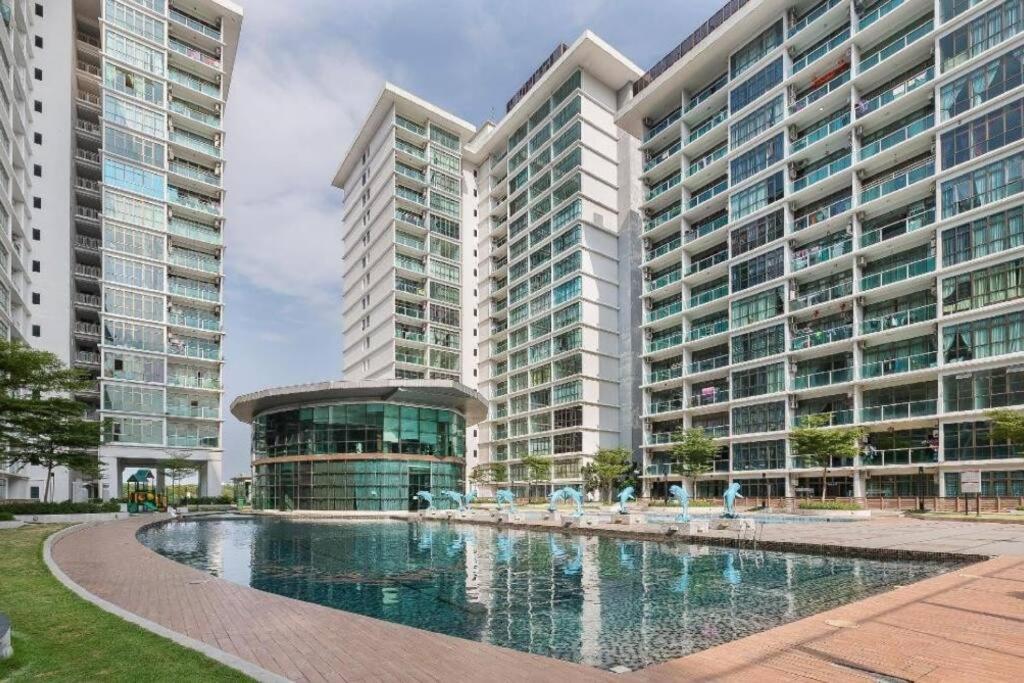 Mount Austin Palazio # View Super View Apartemen Johor Bahru